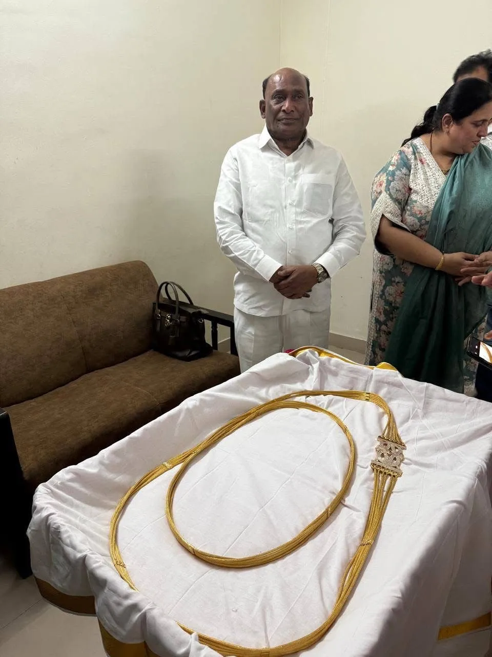 69ce1737-8a10-4841-9f18-ce19b70951b9