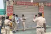 రిజినల్ చలాన్లు మా దగ్గరే… లైసెన్స్ మాత్రం వేరే వారికి?