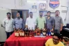 29 డిఫెన్స్ మద్యం బాటిల్స్ పట్టివేత