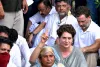 ప్రధాని నివాసం వద్ద కాంగ్రెస్ ధర్నా