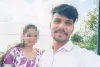 ప్రేమ పేరుతో మోసం.. 7 నెలల గర్భిణినంటూ ప్రియుడి ఇంటి ముందు యువతి ఆందోళన