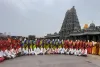 గిరి ప్రదక్షిణలో భజన బృందాల సందడి