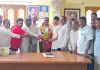 నూతన డీఈఓ ను సన్మానించిన డా. కోడి శ్రీనివాసులు 