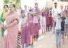 మానవత్వం చాటుకున్న గద్దె విజయ్ నేత -   దివ్యాంగురాలుకి  వీల్ చైర్ అందజేత.  