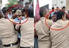 విద్యార్థుల గొంతు పట్టుకున్న సీఐ రఘుపతి రెడ్డి.. మహబూబాబాద్‌లో కలకలం