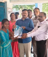 పాఠ్య పుస్తకాలు పంపిణీ. -  జిల్లా విద్యాశాఖ అధికారి  ఏ . సత్యనారాయణ మూర్తి .