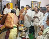 శ్రీ లక్ష్మీ నరసింహ ఆలయంలో  బిఆర్ఎస్ రాష్ట్ర యువ నాయకుడు శివ ప్రకాష్ ప్రత్యేక పూజలు.