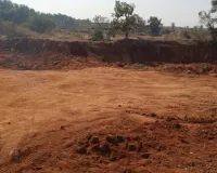 బరితెగించిన మట్టి మాఫియా  