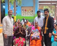 గాంధీజీ ఫౌండేషన్ వారి 25వ నెల సరుకుల పంపిణీ.- గాంధీజీ ఫౌండేషన్ చైర్మన్ కోడి శ్రీనివాసులు...