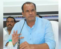 Komati Reddy Venkat Reddy: అప్పుడే సగం చచ్చా...సరిపోదనకుంటే విషమిచ్చి చంపేయండి: మంత్రి కోమటిరెడ్డి భావోద్వేగం..!!