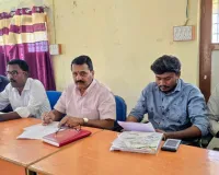 ఇందిరమ్మ ఇళ్ల నిర్మాణంపై సమీక్ష 