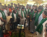 కందులు కొనుగోలు కేంద్రాన్ని ప్రారంభించిన ఎమ్మెల్యే 