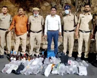 అక్రమ మద్యం రవాణాకు అడ్డుకట్ట