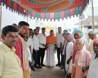 బాధిత కుటుంబానికి ఆర్ధిక సహాయం