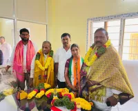 బాధ్యతలు చేపట్టిన పరిగి మున్సిపల్ ఛైర్మన్,  వైస్ ఛైర్మన్ 