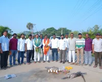 కాలనీల అభివృద్ధికి సహకారం: ఎమ్మెల్యే గూడెం 