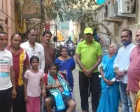 వికలాంగుడికి వీల్ చైర్ అందచేత 