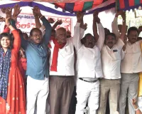 ఆర్టీసి కార్మికుల సమస్యలు  పరిష్కరించాలి