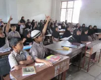 ఉర్దూ పాఠశాలల వేళల్లో మార్పు