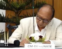 మణిపుర్ సీఎంగా ఖేమ్‌చంద్‌ సింగ్‌ ప్రమాణస్వీకారం