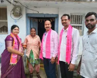 ప్రచారంలో దూసుకుపోతున్న తేలుకుంట్ల రాజకుమారి చంద్రశేఖర్ 