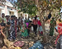 పరిసరాలను పరిశుభ్రంగా ఉంచుకోవాలి : శ్రీలత 