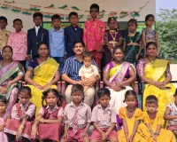 విద్యార్థులు ఉపాధ్యాయులైన వెేళ