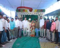 నూతన వధూవరులకు శుభాకాంక్షలు