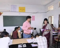 మోడల్ స్కూల్ ను తనిఖీ చేసిన కలెక్టర్