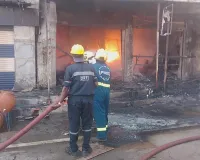 ఫర్నిచర్ గోదాంలో అగ్నిప్రమాదం