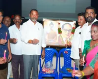 గౌతమ బుద్ధుడుచూపిన మార్గం ఆచరణీయం 