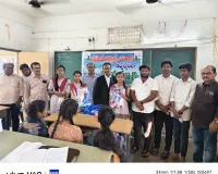 విద్యార్థులు ఉన్నత లక్ష్యంతో ముందుకు సాగాలి