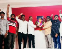 సావిత్రిబాయి పూలేకు నివాళి