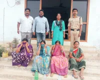 నాటుసారా స్థావరాలపై  దాడులు