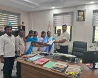 ఆశ వర్కర్లకు రూ.18 వేలు వేతనం ఇవ్వాలి