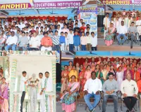 ఘనంగా గాంధీజీలో స్వపరిపాలన  దినోత్సవ వేడుకలు - మున్సిపల్ చైర్మన్ డా. కోడి శ్రీనివాసులు