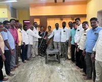 మృతుడి కుటుంబానికి ఆర్ధిక సాయం 