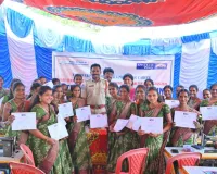 ఉచిత కుట్టు మిషన్ల పంపిణీ