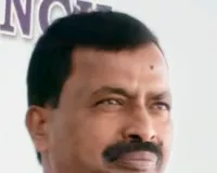 స్థానికులకు 80 శాతం ఉద్యోగాలు ఇవ్వాలి 