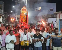 వైభవంగా సీతారాముల పల్లకి సేవ   