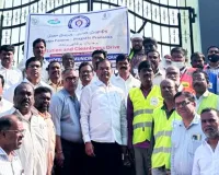 బతుకమ్మ కుంట పరిశుభ్రతకు చర్యలు తీసుకోవాలి