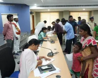 ప్రజావాణి దరఖాస్తులు సత్వరమే పరిష్కరించాలి