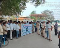 ప్రయాణికులను సురక్షితంగా గమ్యం చేర్చాలి 