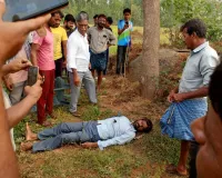 అప్పుల బాధతో రైతు ఆత్మహత్య 