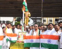 పింగళి వెంకయ్యకు భారతరత్న ఇవ్వాలి : వి హెచ్ 