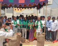 ఐకెపి ధాన్యం కొనుగోలు కేంద్రాల ఏర్పాటు