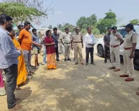 వాహనదారులు జాగ్రత్తలు పాటించాలి