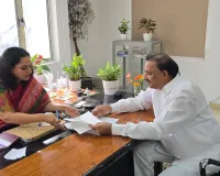 ట్రాఫిక్ సమస్యలపై కమిషనర్‌  కలిసిన ఆరెకపూడి గాంధీ 