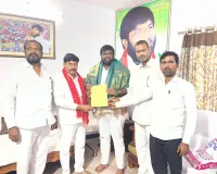 అంబర్ పేట్ శ్రీనివాస్ యాదవ్ ను కలిసిన యాదవ జేఏసీ 