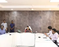 ఇండ్ల గణన ప్రక్రియను పారదర్శకంగా నిర్వహించాలి